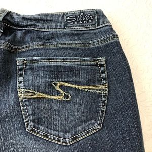 Silver Jeans Women Aiko Bootcut Size 28 Buckle